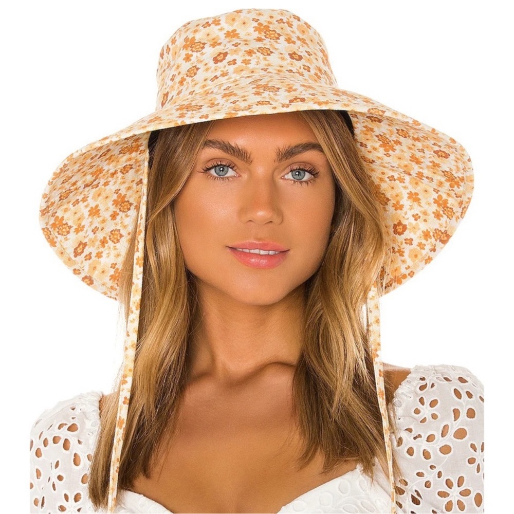 Lack of Color REVOLVE Holiday Bucket Hat in Peach Bloom Floral